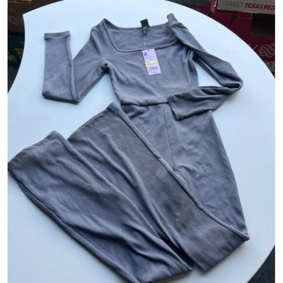 Wild Fable Women's Seamless Fabric Jumpsuit Slate Gray Size XS - Picture 4 of 7